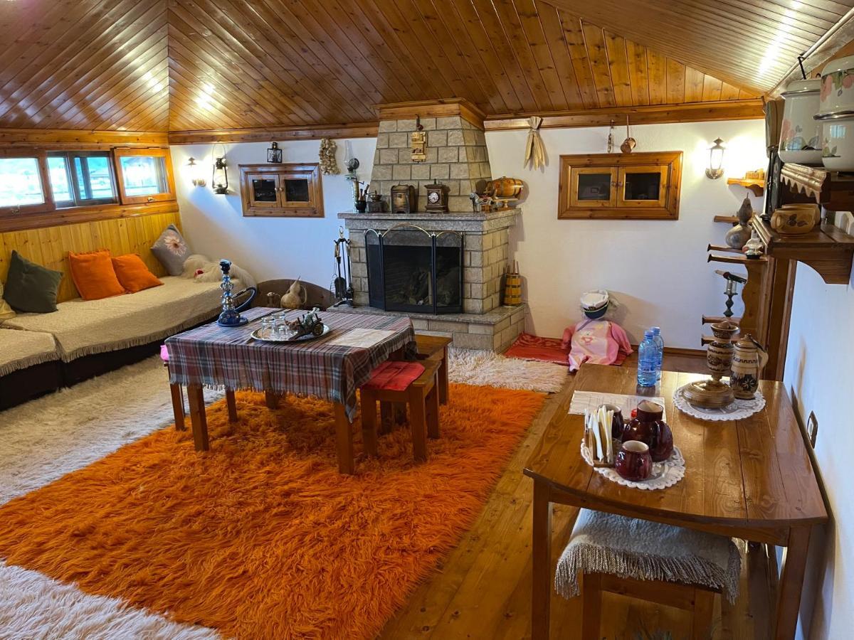 Raisa Guesthouse 12 Berat Exteriér fotografie