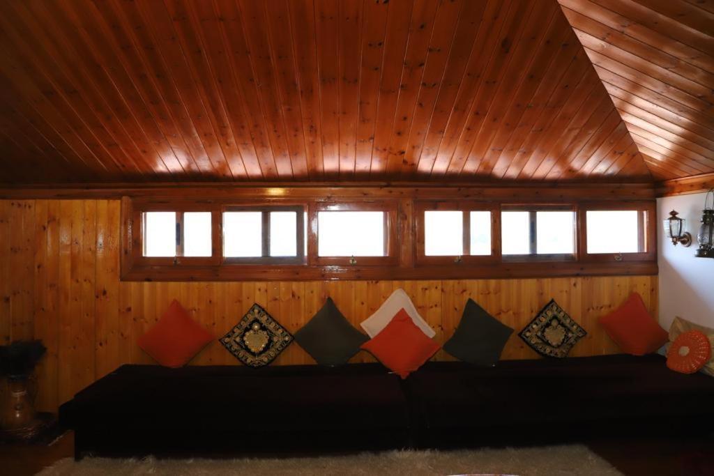 Raisa Guesthouse 12 Berat Exteriér fotografie